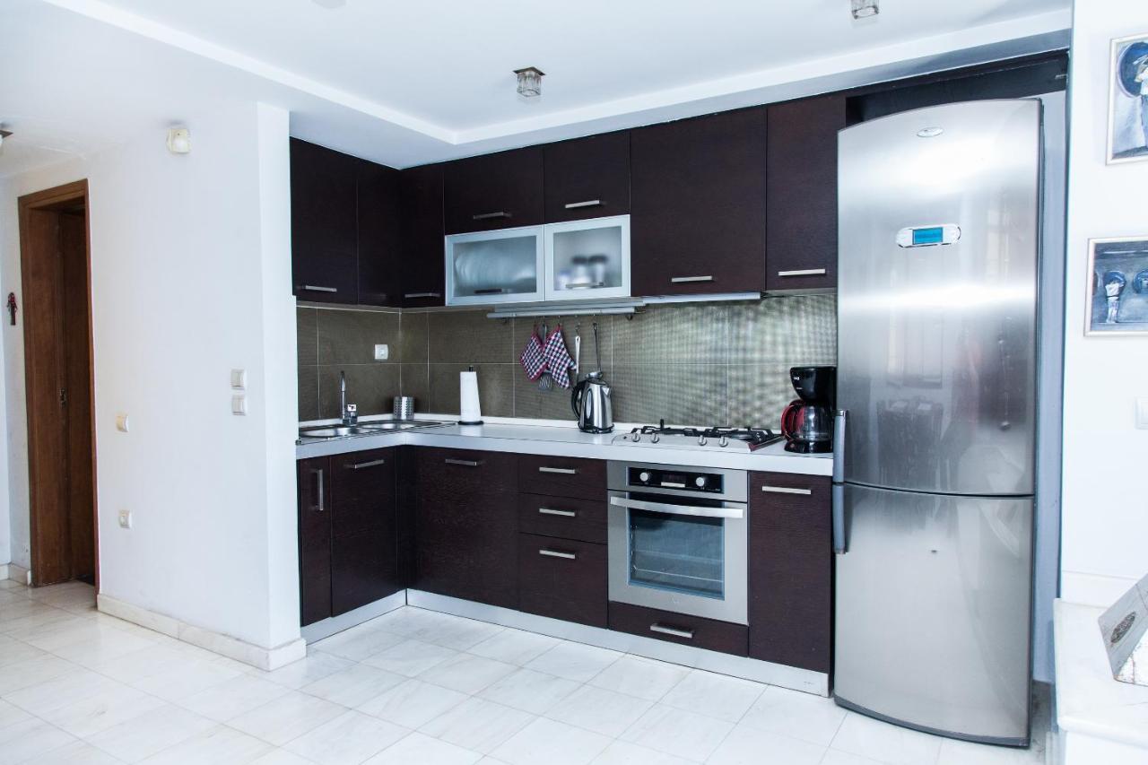 Unique Apt W/ Veranda Walking Distance To Sites Apartment Atena Exterior foto