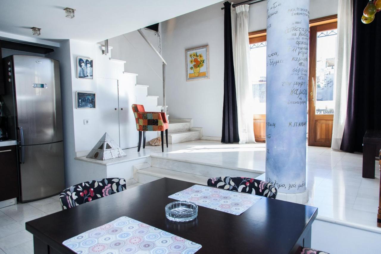Unique Apt W/ Veranda Walking Distance To Sites Apartment Atena Exterior foto